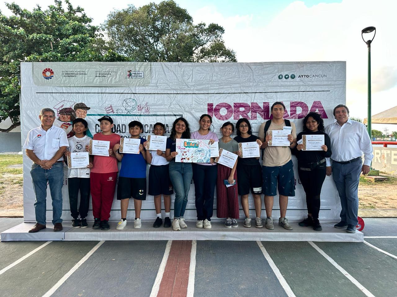 uploads/6/32/01 (1562).Jpeg